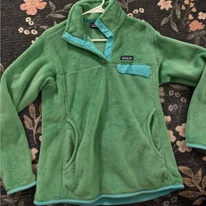 Patagonia Green Cowl Neck pullover
